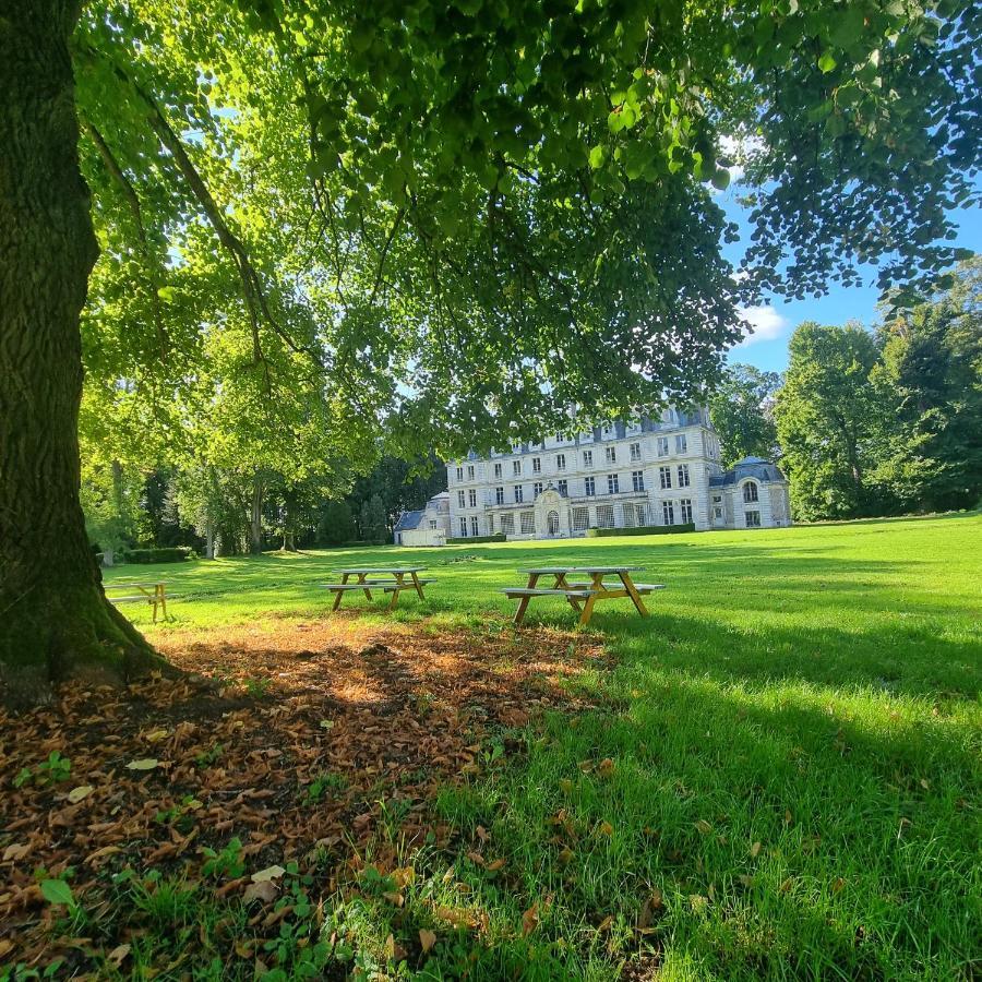 Les Ecuries Du Chateau De Brumare Brestot Екстер'єр фото